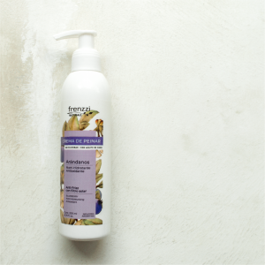 [FRENZ015] Frenzzi - Crema de peinar arandanos 